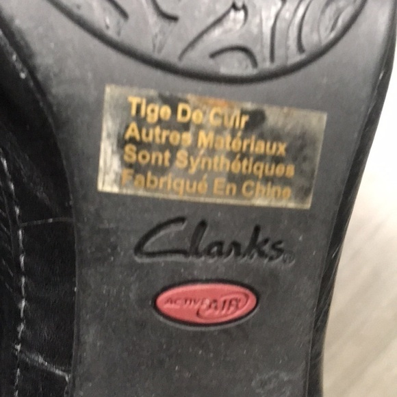 Clarks Artisan Black Leather Buckle Detailed Heeled Ankle Boots size 9 - Picture 11 of 13